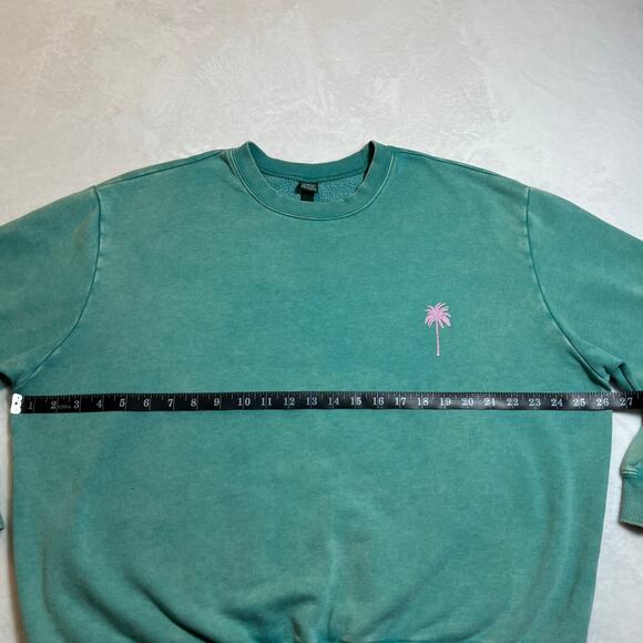 Wild Fable Crewneck Beach Vibes Graphic Sweatshirt Size Medium - Picture 8 of 10